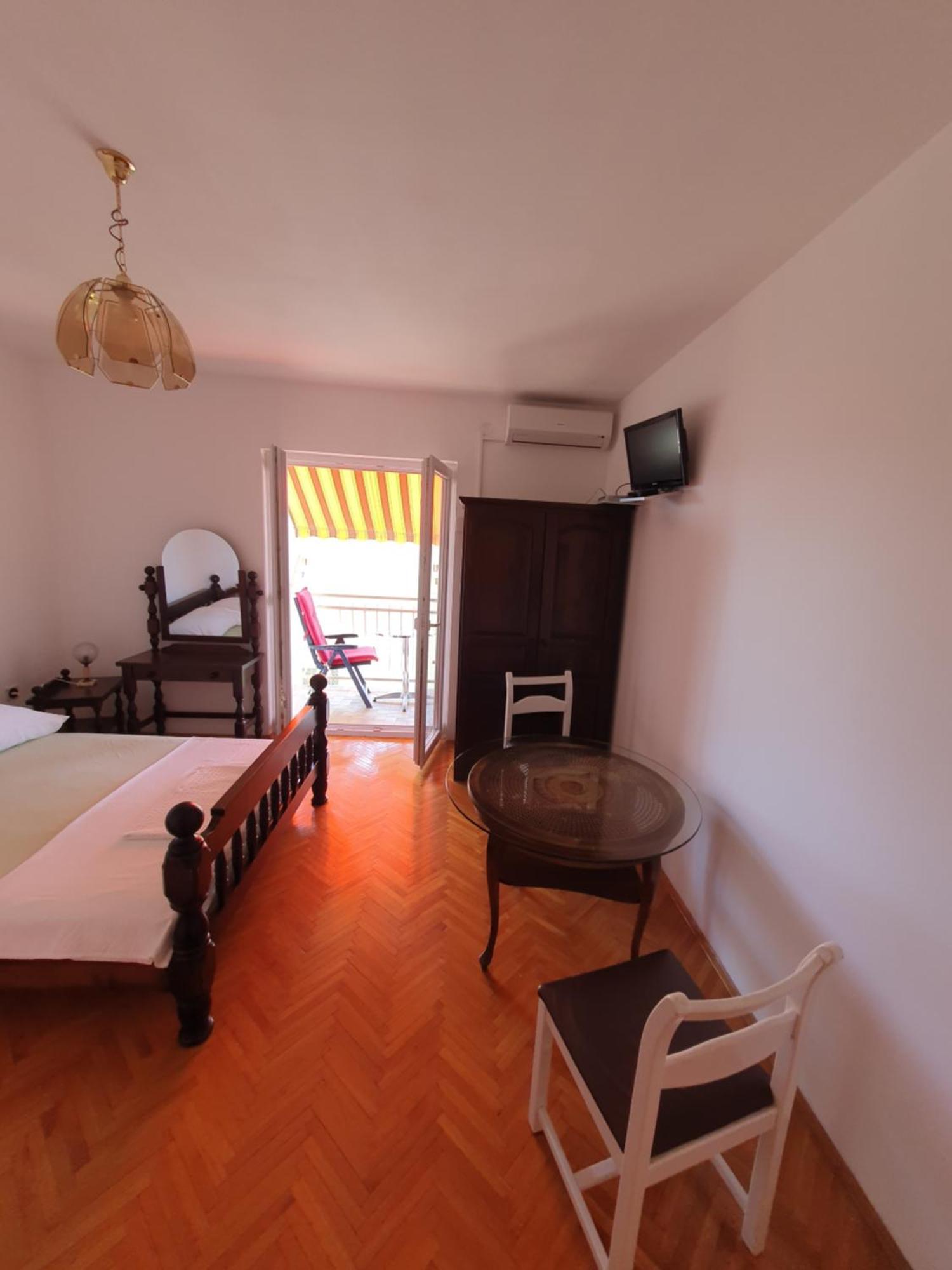 Apartmani Miljak Omiš Exteriér fotografie
